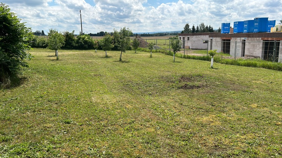  Prodej stavebního pozemku – Chrudim, Medlešice – 1192 m²