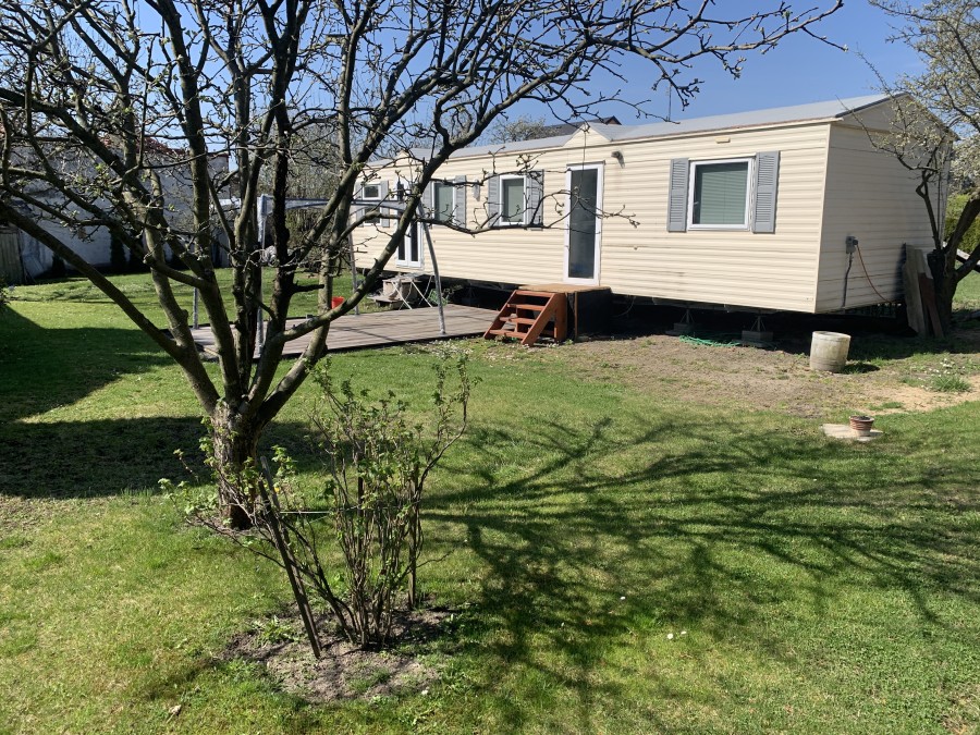 Stavební pozemek s mobilheimem – Pardubice – Černá za Bory – 599 m²