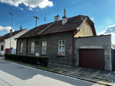  Rodinný dům 3+1 k rekonstrukci, Dašice