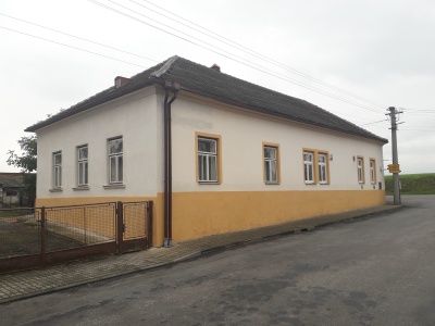 Hostinec s rodinným domem na prodej – Třibřichy, pozemek 1066 m