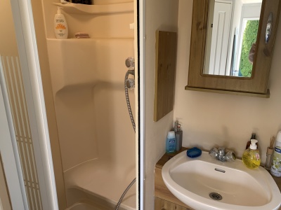 Stavební pozemek s mobilheimem – Pardubice – Černá za Bory – 599 m